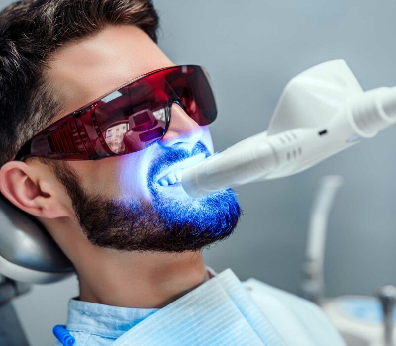 Estética dental en Ronda , clínica dental en Ronda. dentista en Ronda