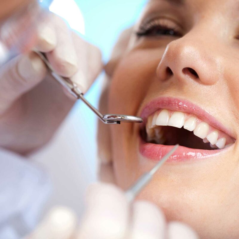 Odontología restauradora en Ronda , clínica dental en Ronda.